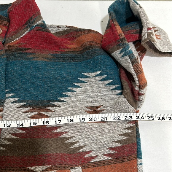 BLUE B COLLECTION WOMEN AZTEC PRINT   BOTTON UP JACKET Sz MD - Picture 9 of 11